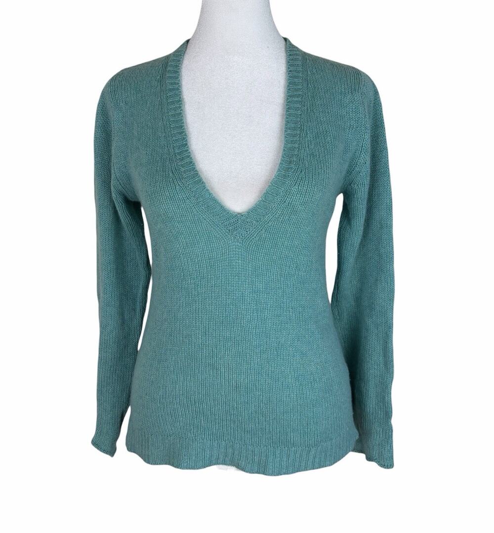 Brora Scottish Cashmere Classic Knitwear Sweater V-Neck Size 8/10 or US 4 - Picture 1 of 7